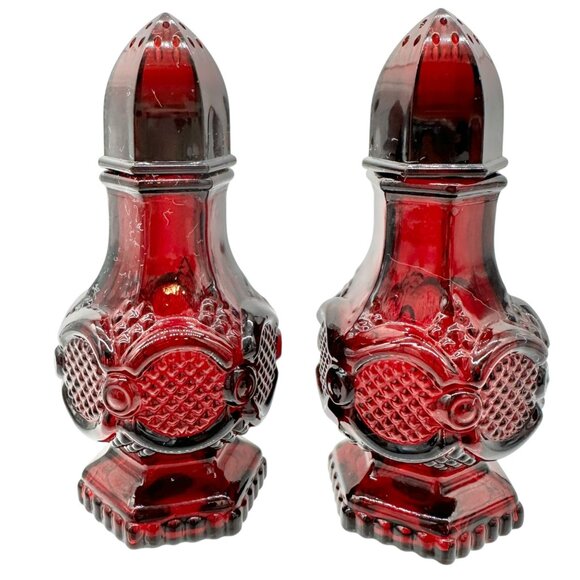 Vintage Avon Charisma Cologne Salt Shakers Set Of 2 Red Glass Hexagon Base - Picture 1 of 7